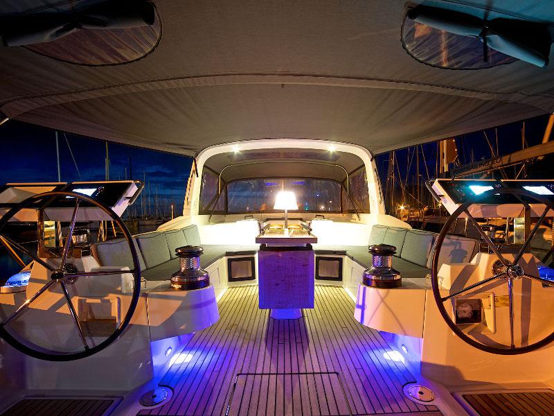 Book yachts online - sailboat - Beneteau Oceanis 55 - ANTIOPA - rent