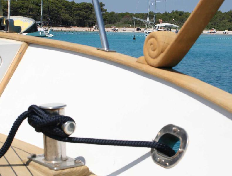 Book yachts online - motorboat - Hampton 42 - SEA LION - rent