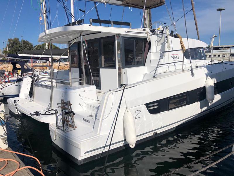 Book yachts online - catamaran - Bali 4.2 - Arveskida II - rent