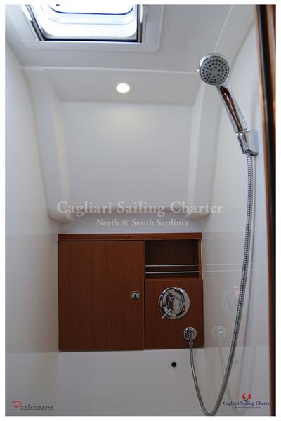 Book yachts online - sailboat - Bavaria Cruiser 46 - Tuerredda - rent