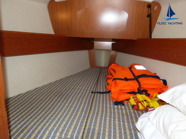 Book yachts online - sailboat - Sun Odyssey 32 - Zarif - rent