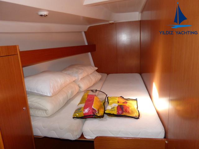 Book yachts online - sailboat - Cyclades 50.5 - Take Five - rent