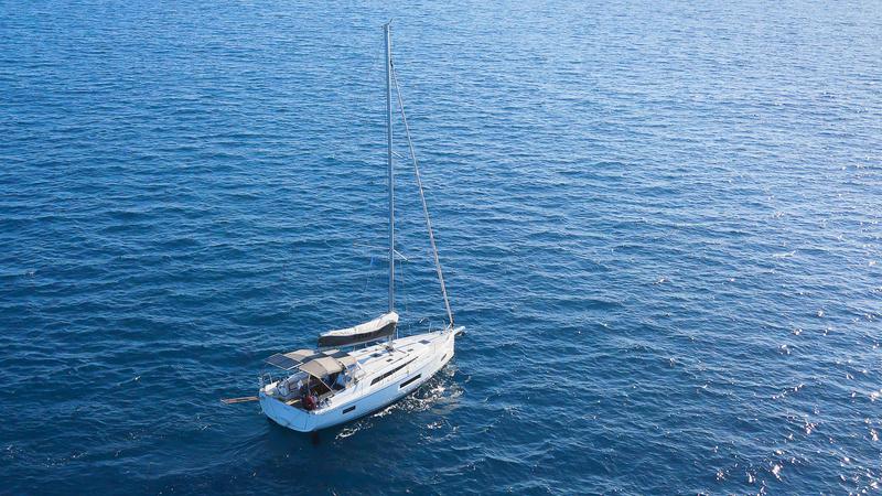 Book yachts online - sailboat - Oceanis 40.1 - KOS 40.2 - rent