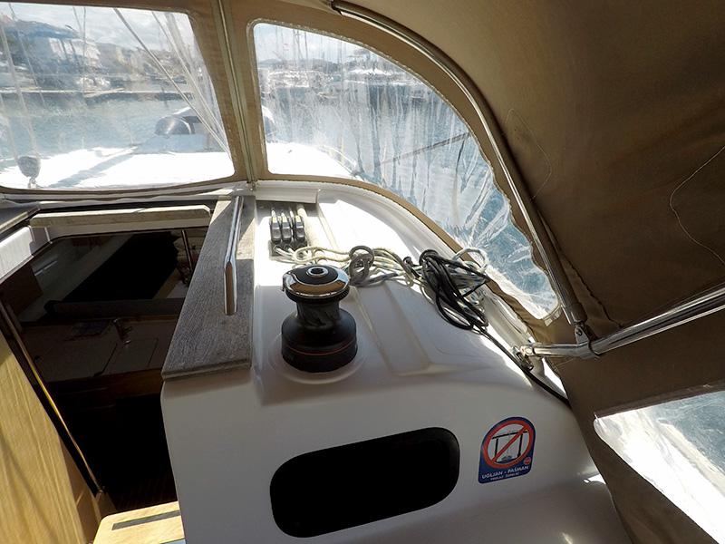 Book yachts online - sailboat - Elan 40 Impression - Silente - rent