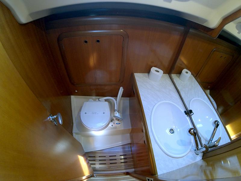 Book yachts online - sailboat - Grand Soleil 46.3 - Anatela - rent