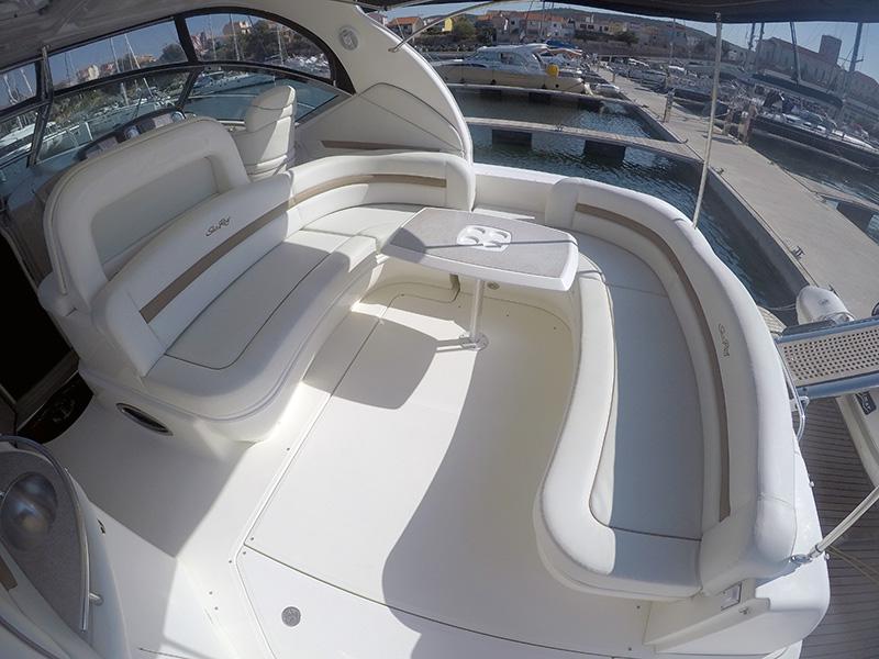 Book yachts online - motorboat - Sea Ray 455 - Gandalf - rent