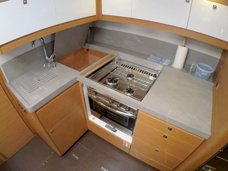 Book yachts online - sailboat - Dufour 470 GL - Alibaba - rent