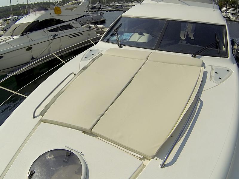 Book yachts online - motorboat - Fairline Phantom 50 - Luna IV - rent