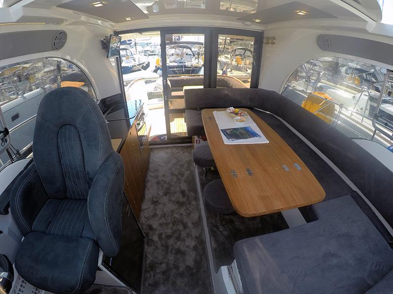 Book yachts online - motorboat - Marex 375 - North star - rent