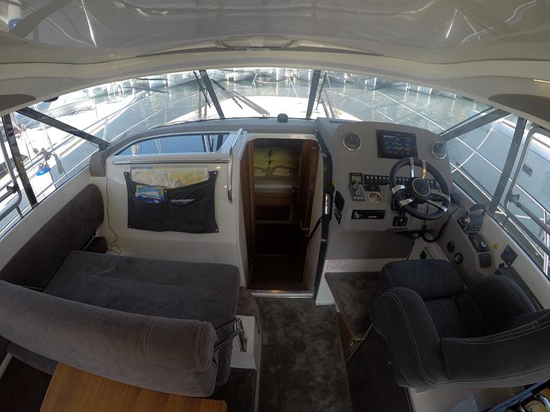 Book yachts online - motorboat - Marex 375 - North star - rent
