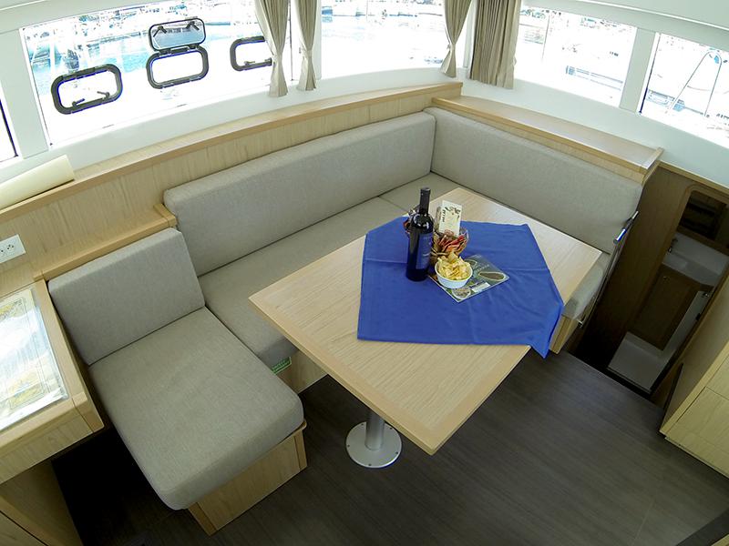 Book yachts online - catamaran - Lagoon 39 2016 - Bob Cat - rent