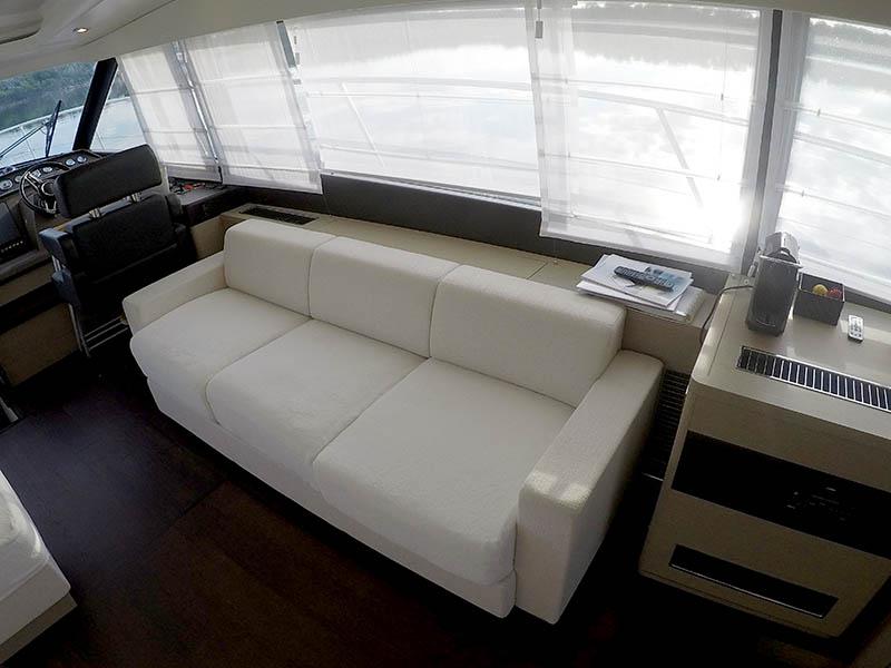 Book yachts online - motorboat - Prestige 620 S - JANA - rent