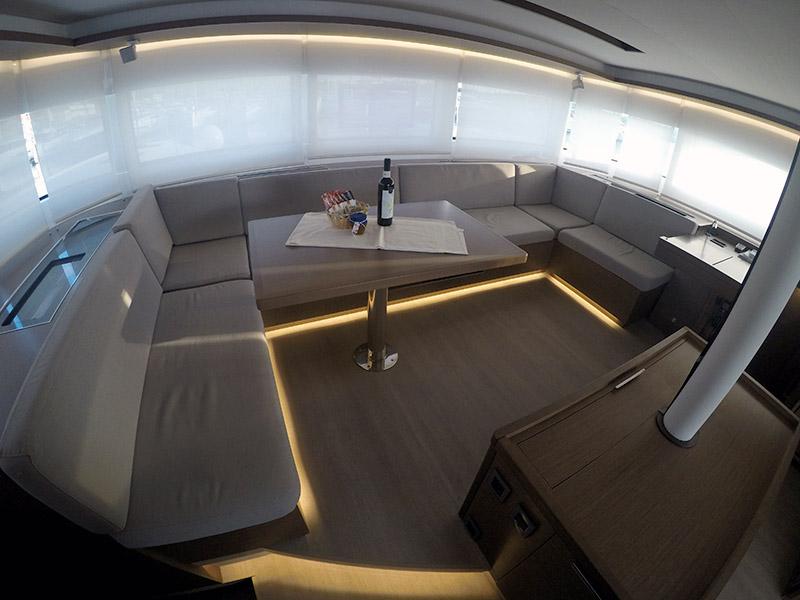 Book yachts online - catamaran - Lagoon 50 - Zuzo 1ST - rent
