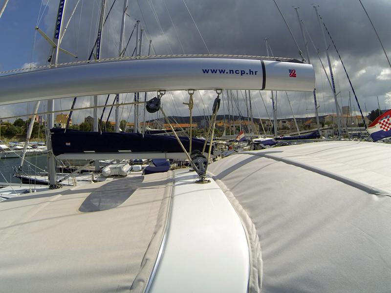 Book yachts online - sailboat - Oceanis 50 - Pika II - rent
