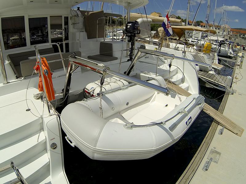 Book yachts online - catamaran - Lagoon 39 - My cat - rent