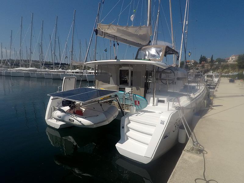 Book yachts online - catamaran - Lagoon 39 - My cat - rent