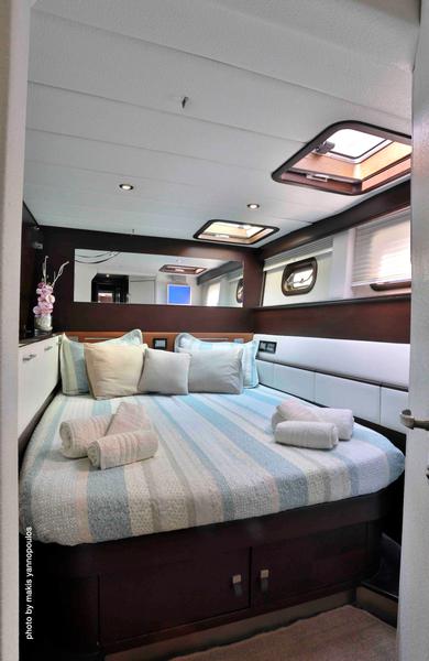 Book yachts online - catamaran - Sunreef 62 - ANASSA - rent
