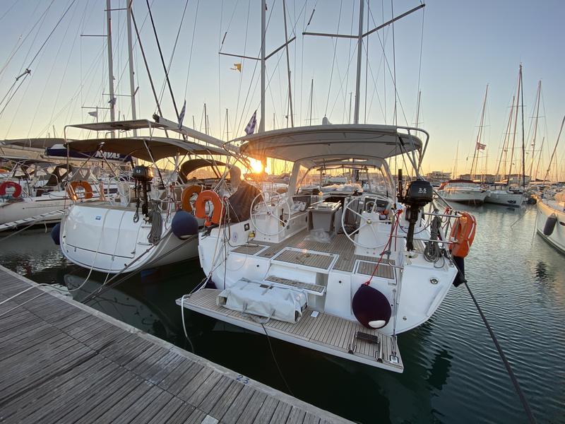 Book yachts online - sailboat - Oceanis 41.1 - OCEANIS 41.1 (2020) - LFK - rent