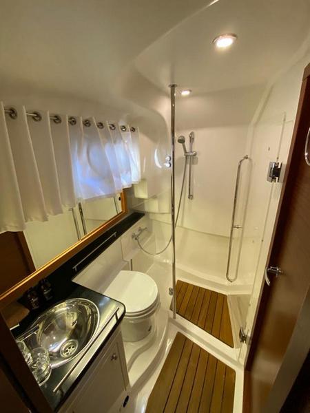 Book yachts online - motorboat - Nimbus 365 Coupé - FOURLUX - rent