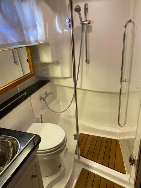 Book yachts online - motorboat - Nimbus 365 Coupé - FOURLUX - rent