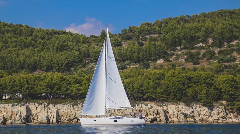 Book yachts online - sailboat - Elan 50 Impression - LENA - rent