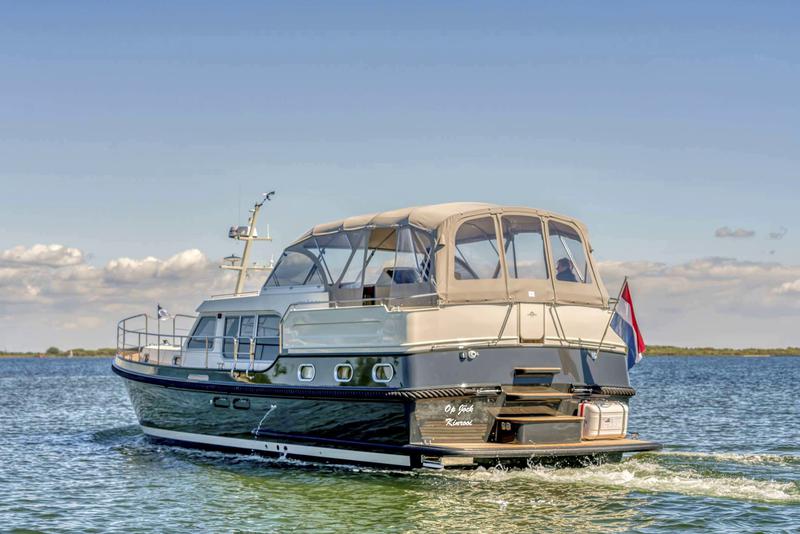 Book yachts online - motorboat - Linssen Grand Sturdy 45.0 AC - Op Jöck - rent