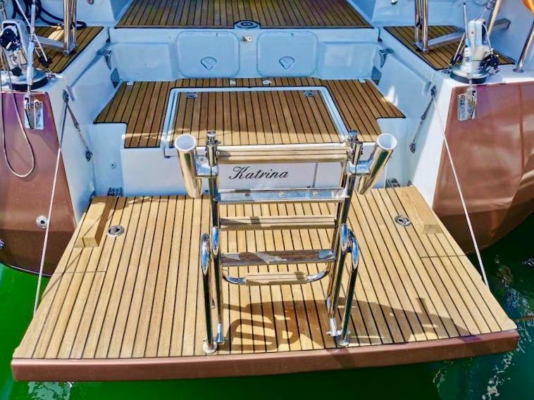 Book yachts online - sailboat - Jeanneau 51 - KATRINA - rent