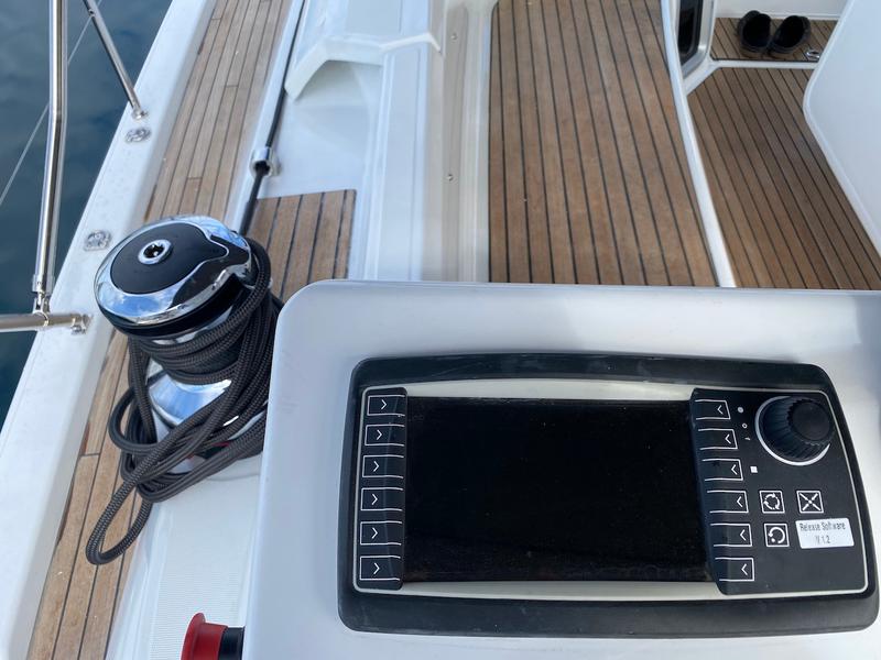 Book yachts online - sailboat - Jeanneau 51 - KATRINA - rent