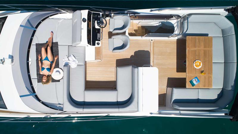 Book yachts online - motorboat - Sunseeker Manhattan 55 (2022) - Apolo - rent