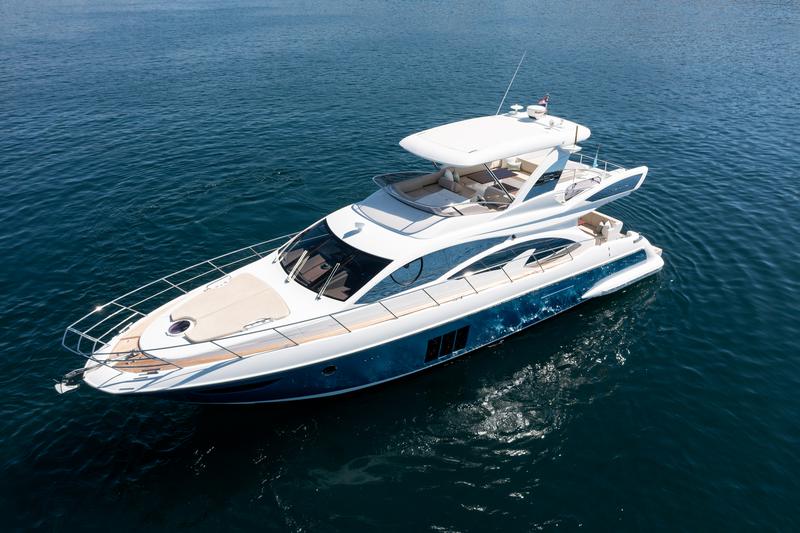 Book yachts online - motorboat - Azimut 60 - MY LAURA - rent