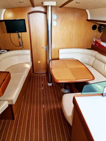 Book yachts online - sailboat - Sun Odyssey 42 i - Sea Nest - rent
