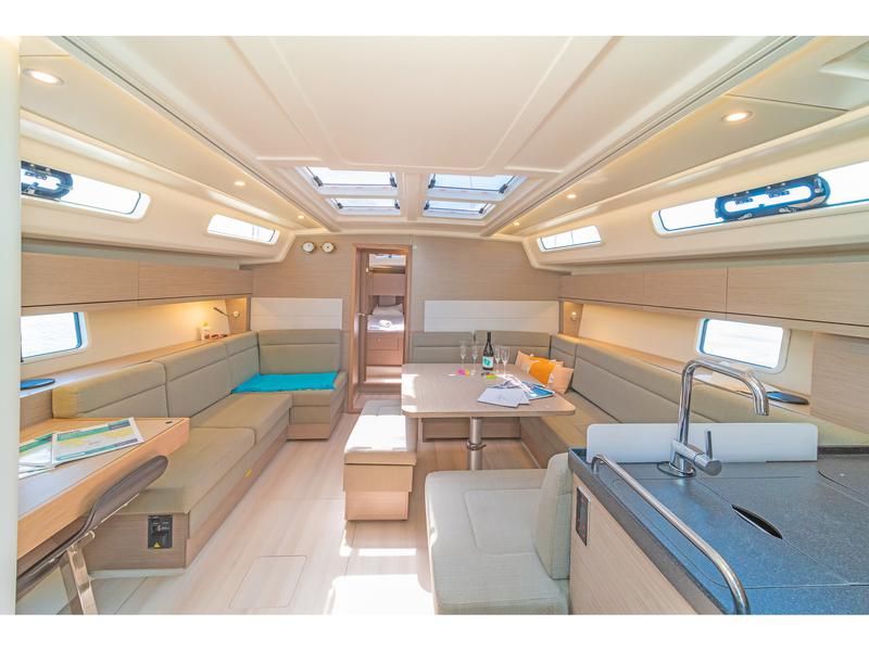 Book yachts online - sailboat - Hanse 458 - ECLIPSE - rent
