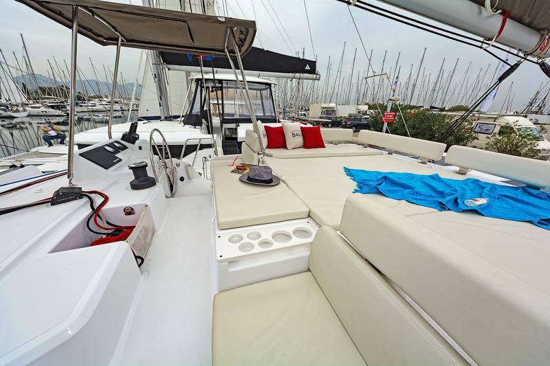 Book yachts online - catamaran - Bali Catspace - PRINCESS MALENA - rent