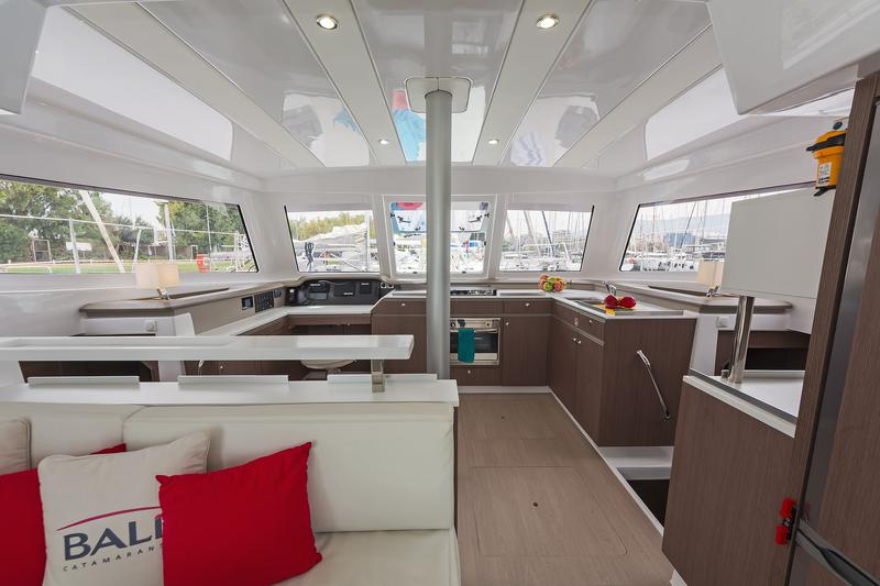Book yachts online - catamaran - Bali Catspace - MEDITEO - rent