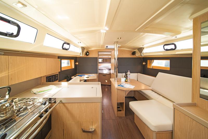 Book yachts online - sailboat - Oceanis 41.1 - LUX - rent