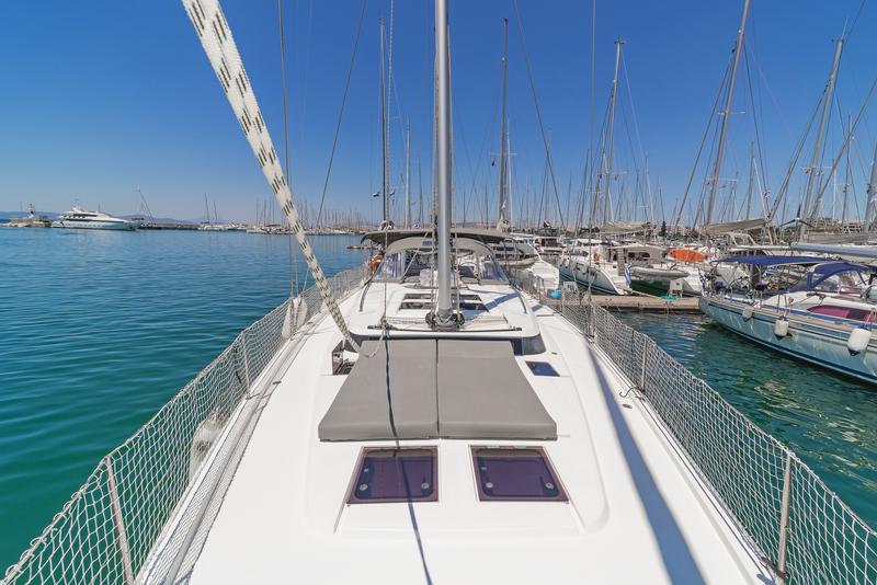 Book yachts online - sailboat - Bavaria C57 A/C &amp; GEN &amp; WM - Seacret - rent