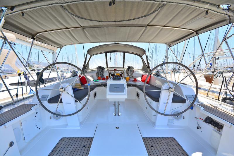 Book yachts online - sailboat - Bavaria Cruiser 46 - Artemis - rent