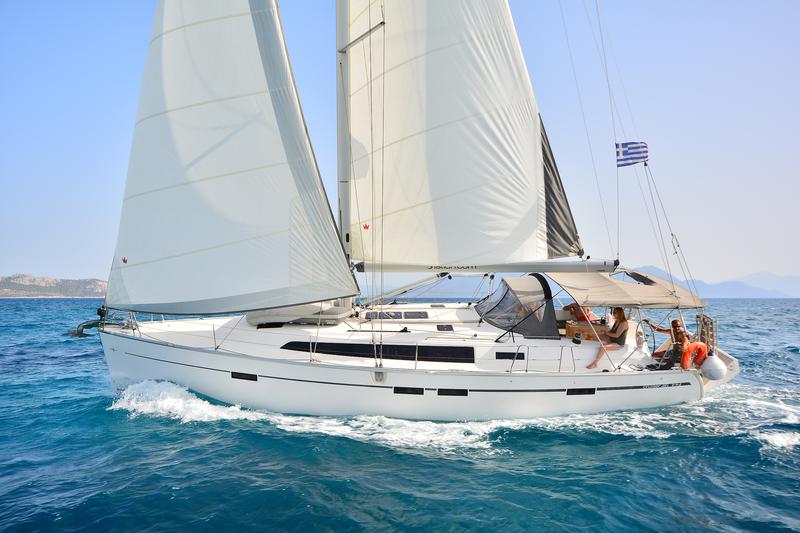 Book yachts online - sailboat - Bavaria Cruiser 46 - Artemis - rent