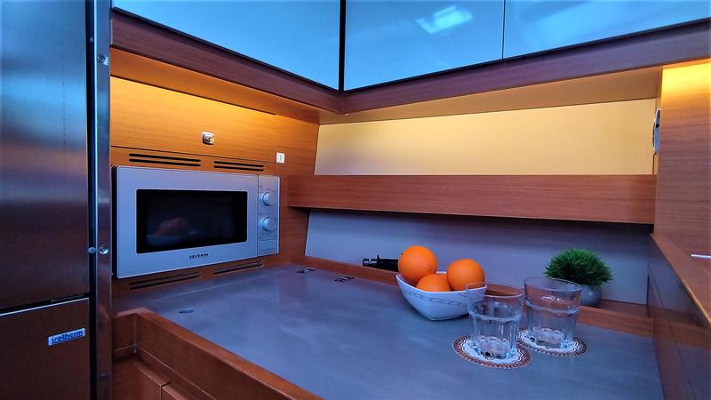 Book yachts online - sailboat - Dufour 56 Exclusive - Morisia - rent