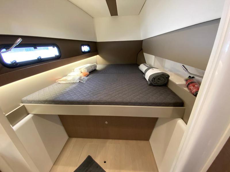 Book yachts online - catamaran - Bali 4.1 - no name - rent