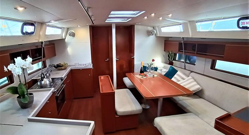 Book yachts online - sailboat - Oceanis 46.1 - Blue Satellite - rent