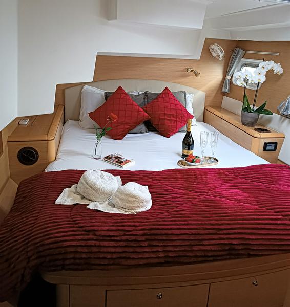Book yachts online - catamaran - Lagoon 500 - Mystique I - rent