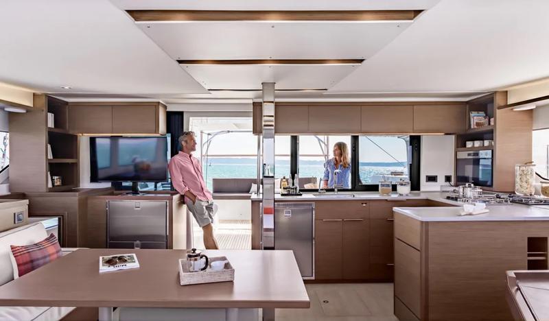 Book yachts online - catamaran - Lagoon 46 - Sundowner - rent