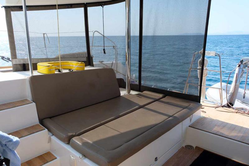 Book yachts online - catamaran - Lagoon 450 F - Irida VI - rent