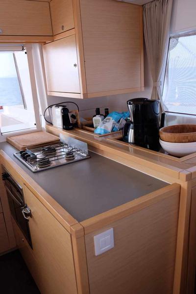 Book yachts online - catamaran - Lagoon 450 F - Irida VI - rent