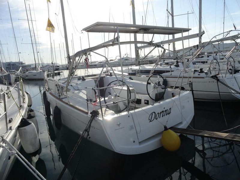 Book yachts online - sailboat - Sun Odyssey 349 - Dorina - rent