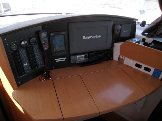 Book yachts online - catamaran - Lipari 41 (4 dbl, 2sgl) - Marisol - rent