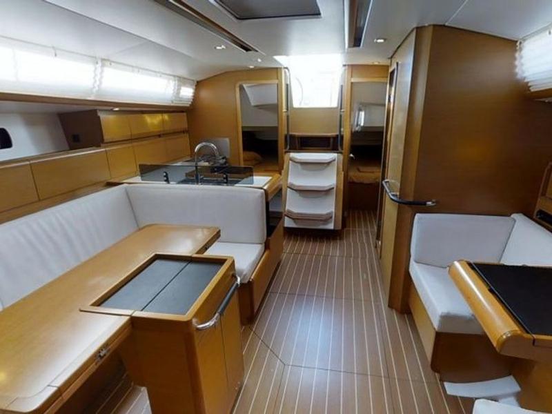 Book yachts online - sailboat - Sun Odyssey 49 - Corcho XVI - rent