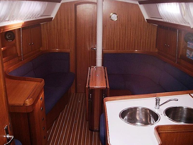 Book yachts online - sailboat - Elan 40 - PLANIKA - rent