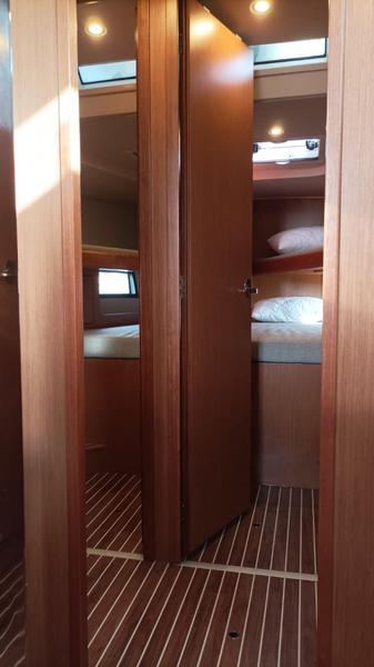 Book yachts online - sailboat - Bavaria C45 - LEGO - rent